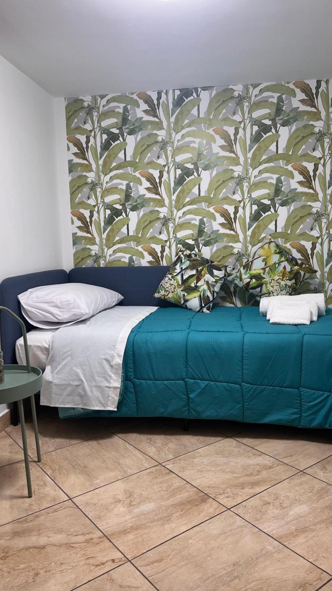 Easy Fly Apartment Наполи Екстериор снимка